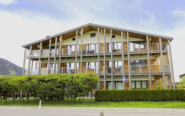 Justine (Top 9) - Photo 6