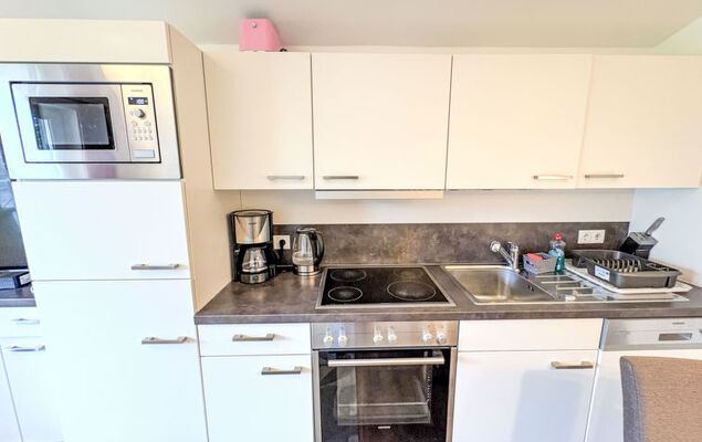 Justine (Top 9) - Photo 9