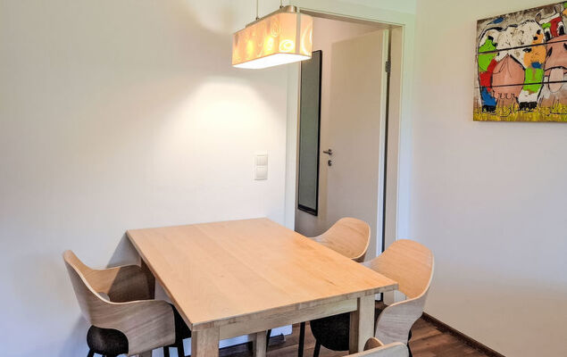 Justine (Top 9) - Photo 22