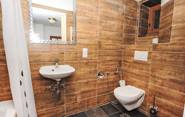 Dr.Steiner - Photo 15