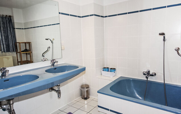 Dr.Steiner - Photo 18